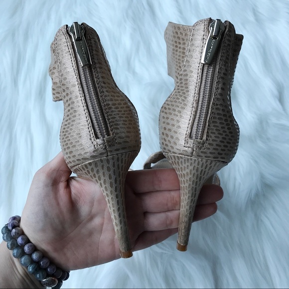 Vince Camuto Open toe Nude heels Like 🆕 Condition - Picture 5 of 7